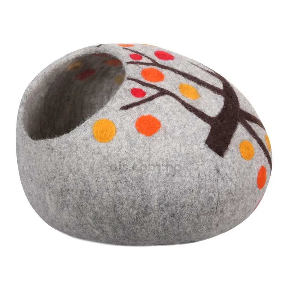 Wool Felted Custom Cat Caves – Wholesale Felt Cat Caves